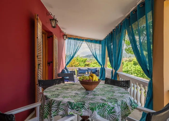 Σπίτι διακοπών Selini 2nd Floor Panoramic Vineyard Views Καλλιθέα