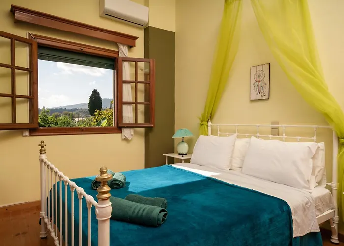 Selini 2nd Floor Panoramic Vineyard Views Καλλιθέα