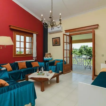 Selini Holiday home