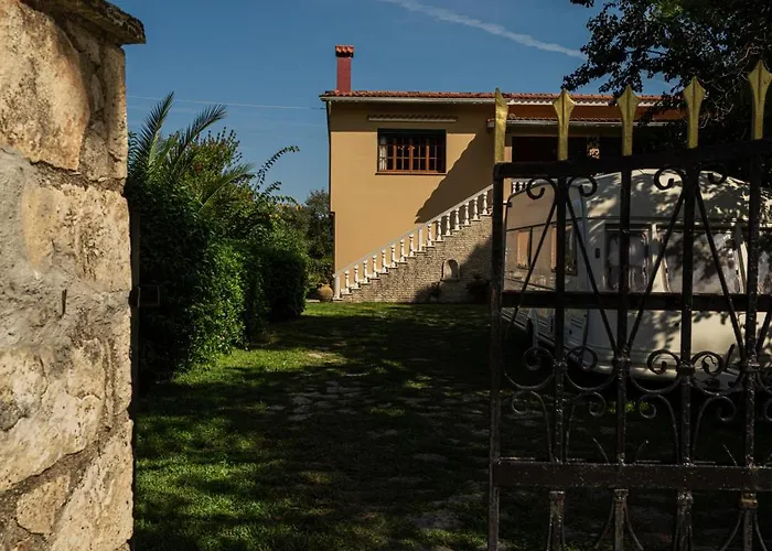 Dom wakacyjny Selini 2nd Floor Panoramic Vineyard Views