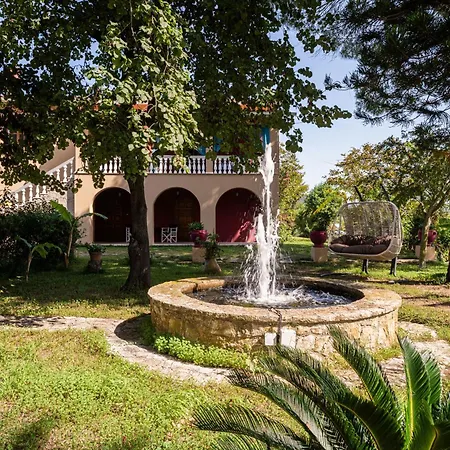 Tatil Evi Selini 2nd Floor Panoramic Vineyard Views